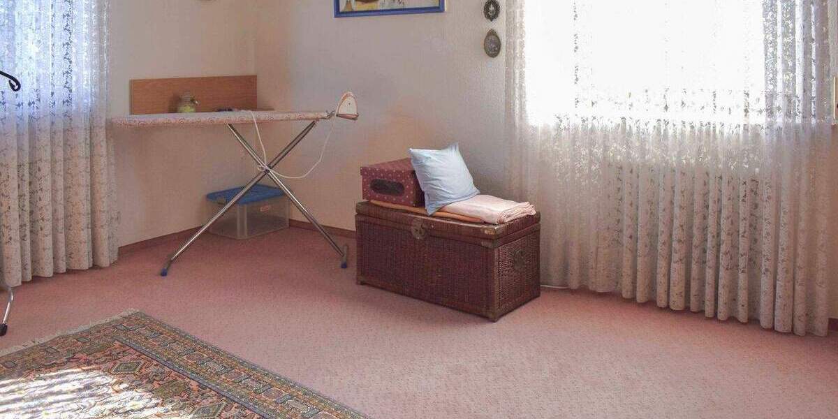 Doppelhaushälfte Bruchsal Untergrombach - 6 Zimmer, 209 m&sup2;, 498.000&euro; | Angebot:24973971