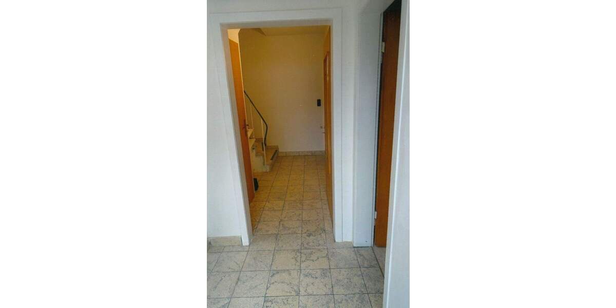 Mehrfamilienhaus, Wohnhaus Wülfershausen an der Saale Wülfershausen - 4 Zimmer, 100 m&sup2;, 1.200&euro; | Angebot:25727692