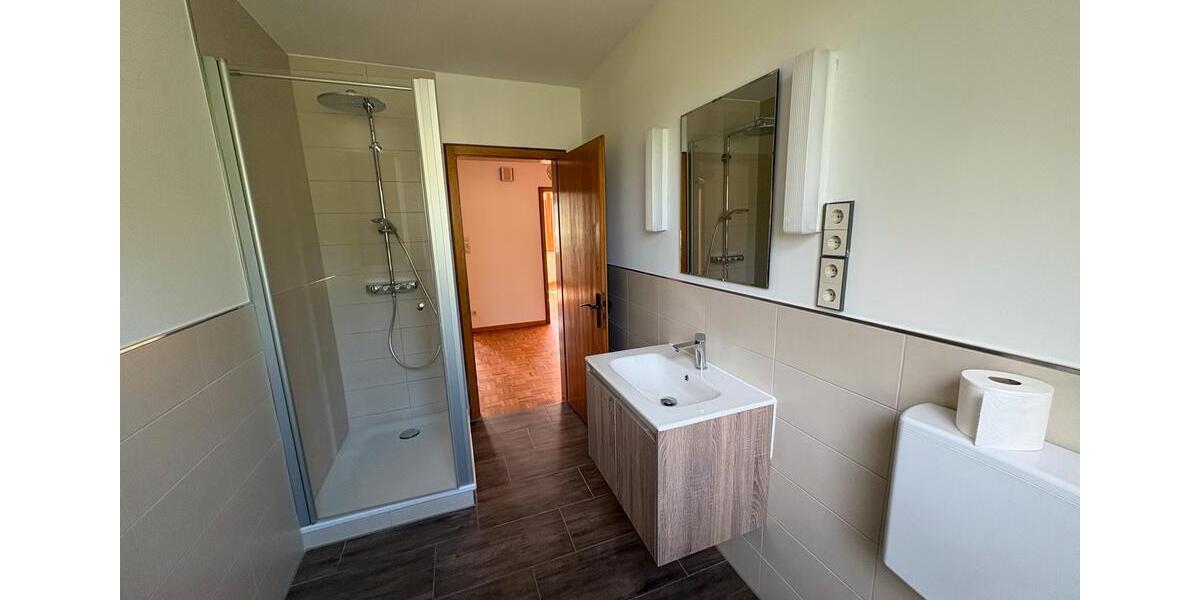 Dachgeschoßwohnung Helpsen - 3.5 Zimmer, 75 m&sup2;, 600&euro; | Angebot:26384883