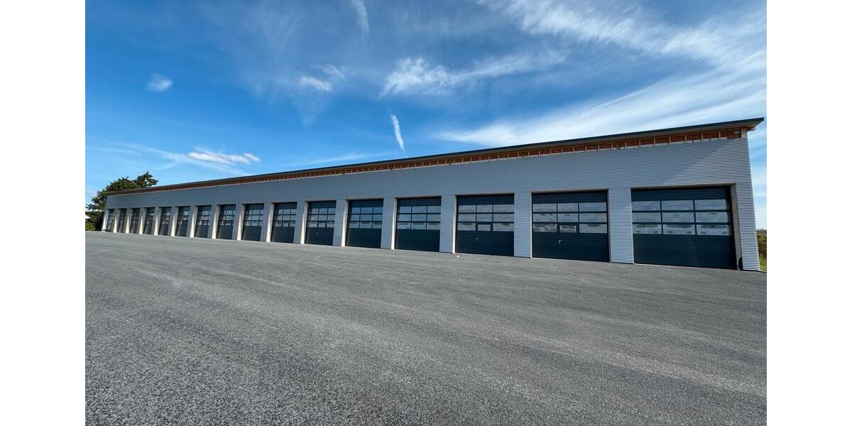 Gewerbehalle • direkt an A38 • Neubau - bezugsfertig zimmer