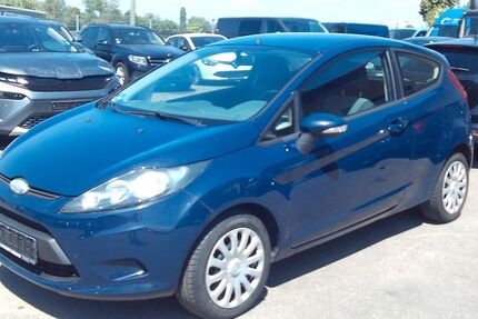 Ford Fiesta 153.384 km 1.750 &euro; Burgau 89331