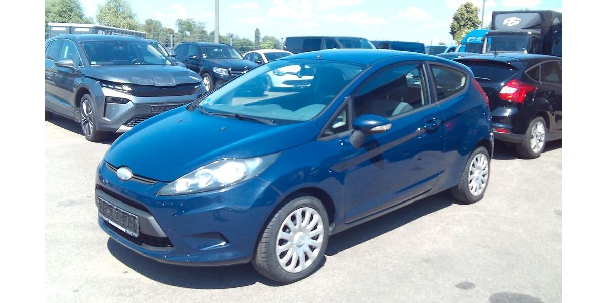 Ford Fiesta 153.384 km 1.750 &euro; Burgau 89331