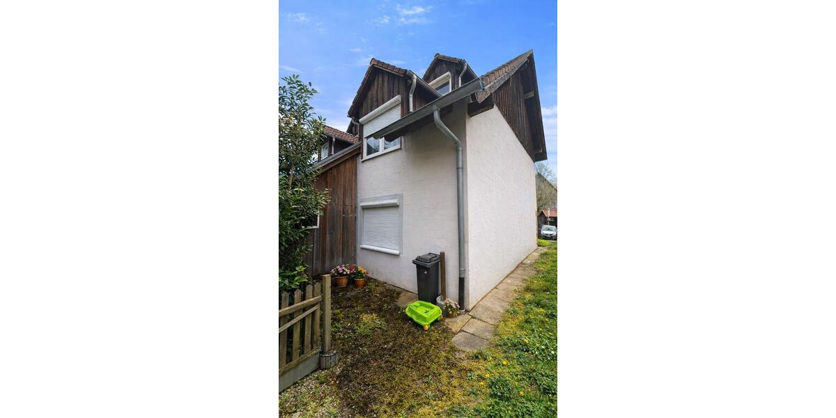 Doppelhaushälfte Öhringen - 7 Zimmer, 180 m&sup2;, 430.000&euro; | Angebot:26180009