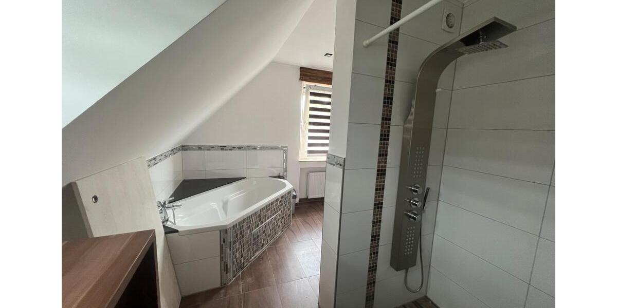 Etagenwohnung Uedem - 3 Zimmer, 65 m&sup2;, 940&euro; | Angebot:26247440