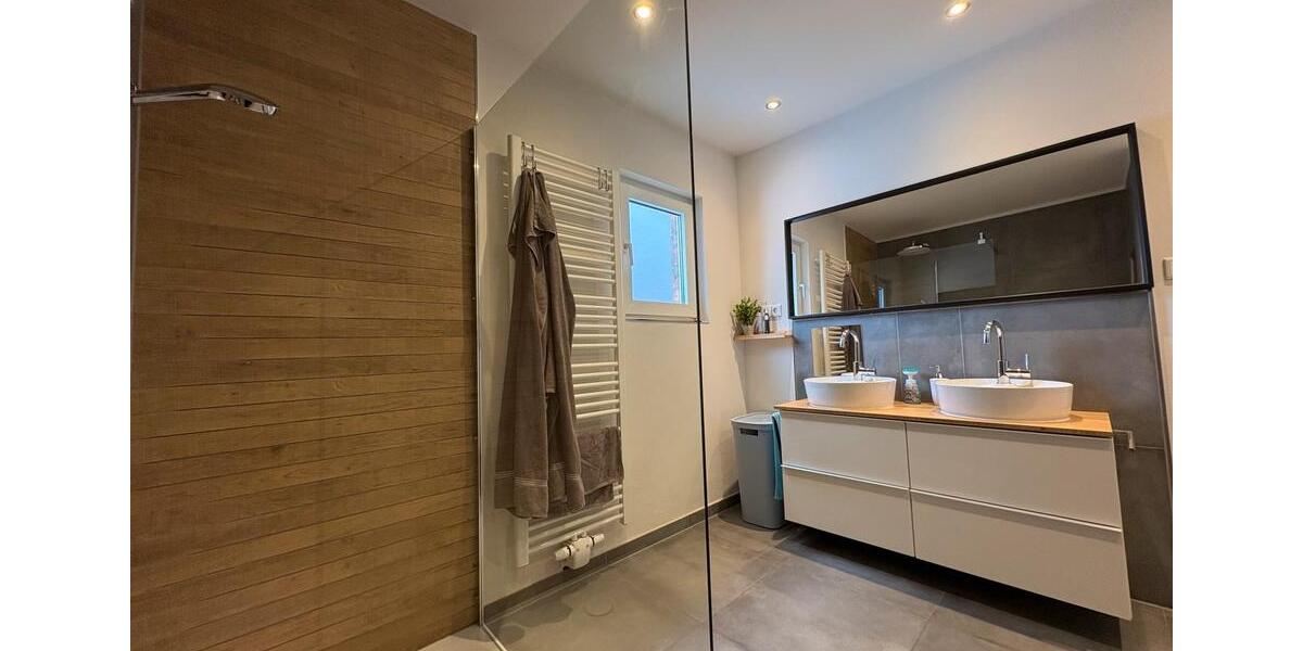 Einfamilienhaus Steinheim - 8 Zimmer, 175 m&sup2;, 265.000&euro; | Angebot:24833146