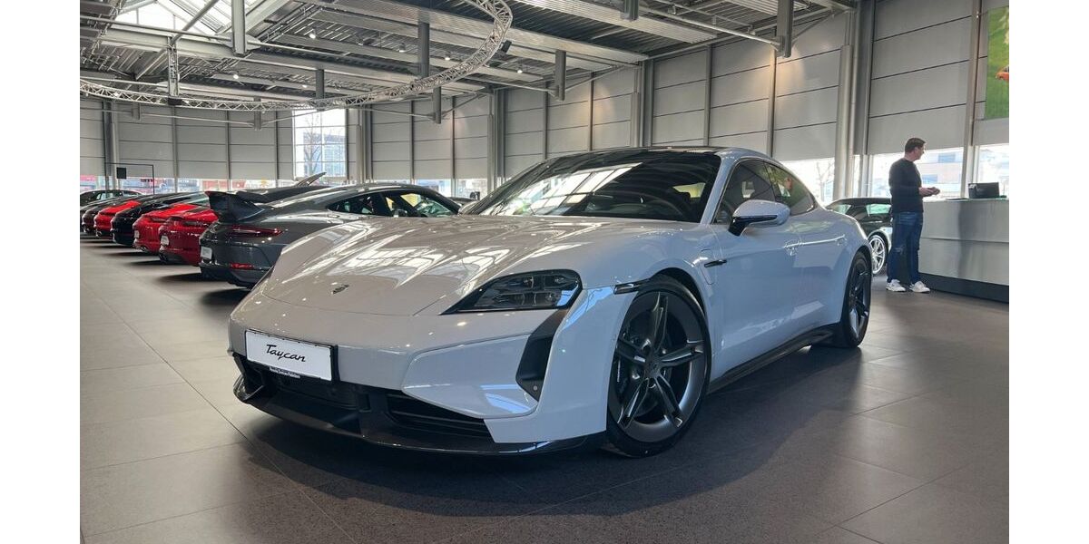 Porsche Taycan 3.000 km 214.890 &euro; Paderborn 33100