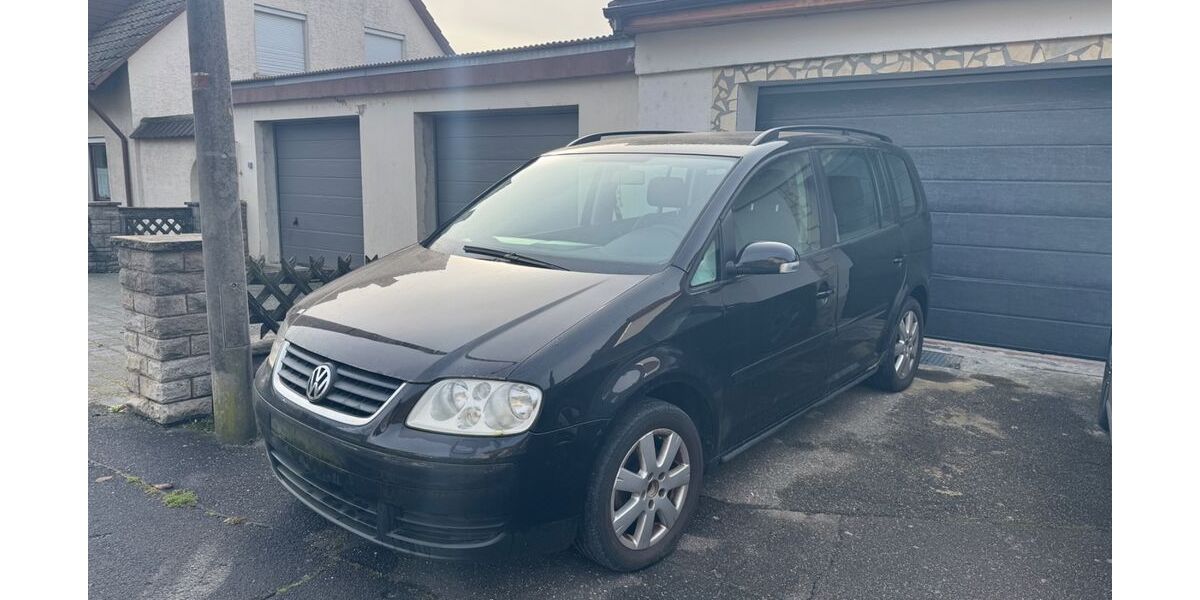 VW Touran 248.000 km 1.500 € Dörzbach 74677