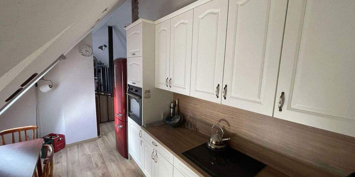 Reihenendhaus Rheinberg - 8 Zimmer, 255 m&sup2;, 749.000&euro; | Angebot:24856052