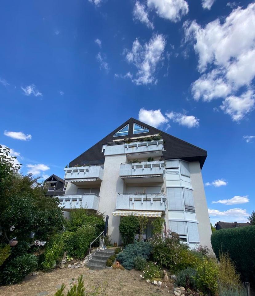 Taunusfernblick 4-ZiWhg, Balkon, Garage, EBK in Kriftel Bestlage