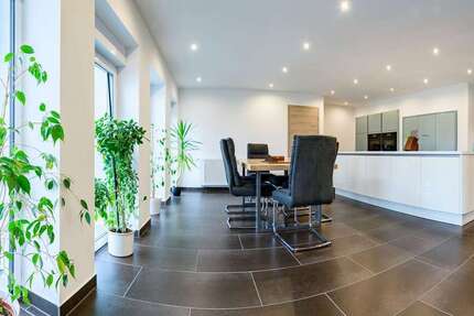 Wohnung Vöhringen - 3.5 Zimmer, 163 m&sup2;, 499.000&euro; | Angebot:25239335