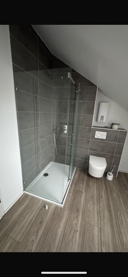 Große 2,5 Zimmer Wohnung