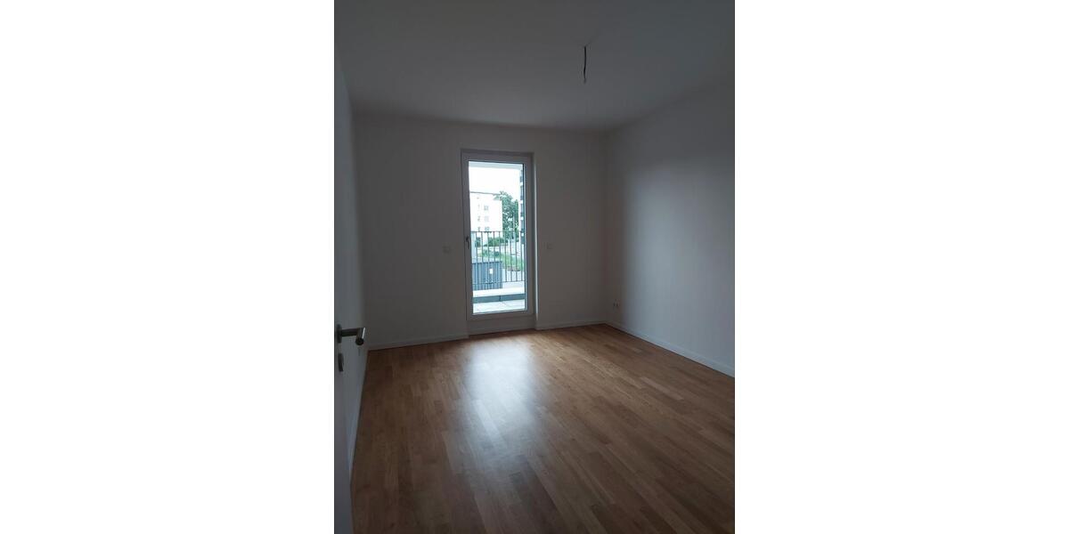 Maisonettenwohnung Ludwigsfelde - 5 Zimmer, 160 m&sup2;, 1.800&euro; | Angebot:25978159