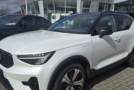 Volvo XC40 48.100 km 34.880 &euro; Zeven 27404