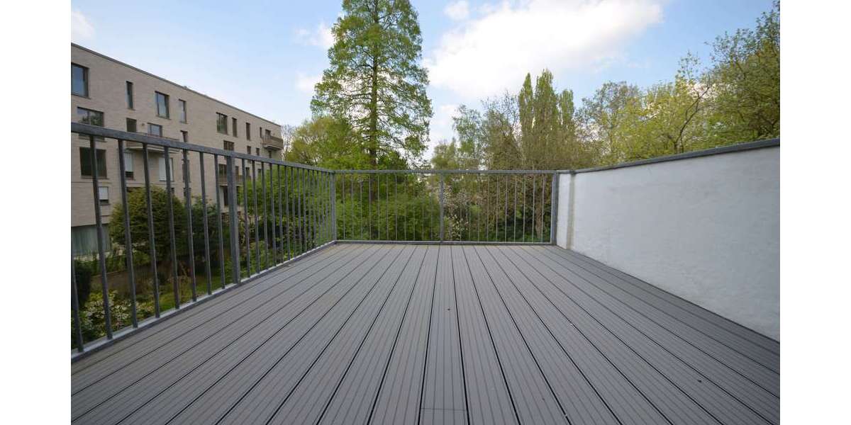 Etagenwohnung Düsseldorf Niederkassel - 4 Zimmer, 116 m&sup2;, 2.146&euro; | Angebot:26347903