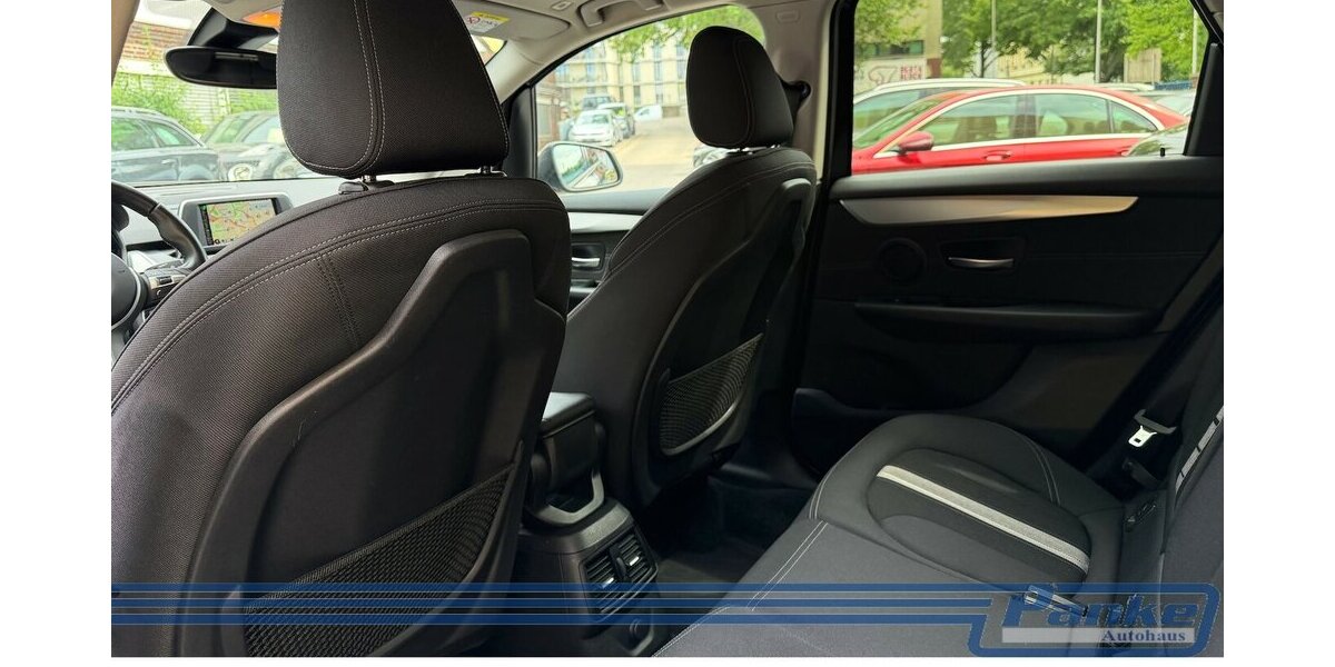 BMW 218 Active Tourer 218i Advantage*LED*HiFi*M.Pake 144.700 km 11.580 &euro; Berlin 13187