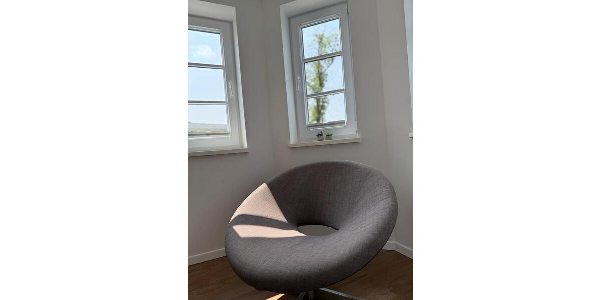 Dachgeschoßwohnung Lindenberg im Allgäu - 4 Zimmer, 100 m&sup2;, 680&euro; | Angebot:26013006