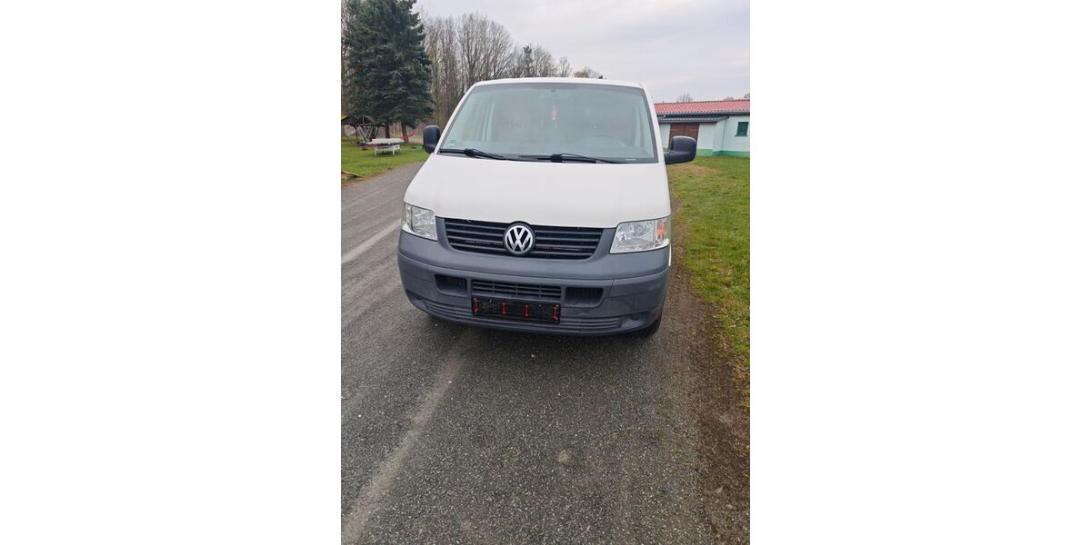 VW T5 Transporter 191.000 km 6.400 &euro; Rosendorf 07819