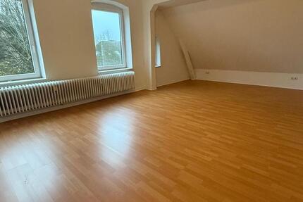 Geräumige Altbauwohnung - frisch renoviert & familienfreudlich 6 zimmer