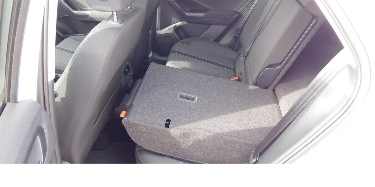 VW T-Roc 1.0 Life TSI BMT Navi Klima Alu 19.990 km 19.990 &euro; Vordorf 38533