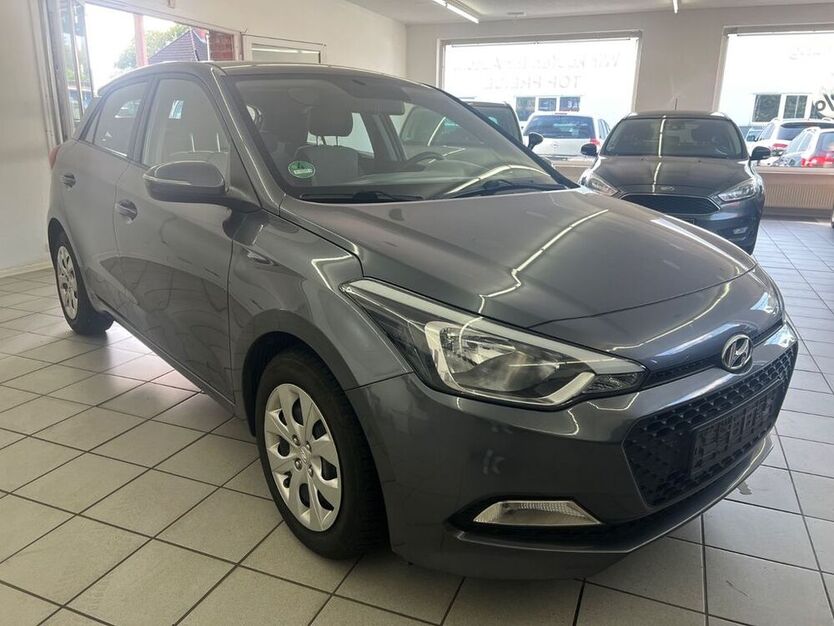 i20