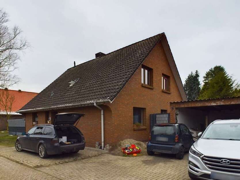 Haus zum Kaufen in Apen 289.000 € 157.38 m²