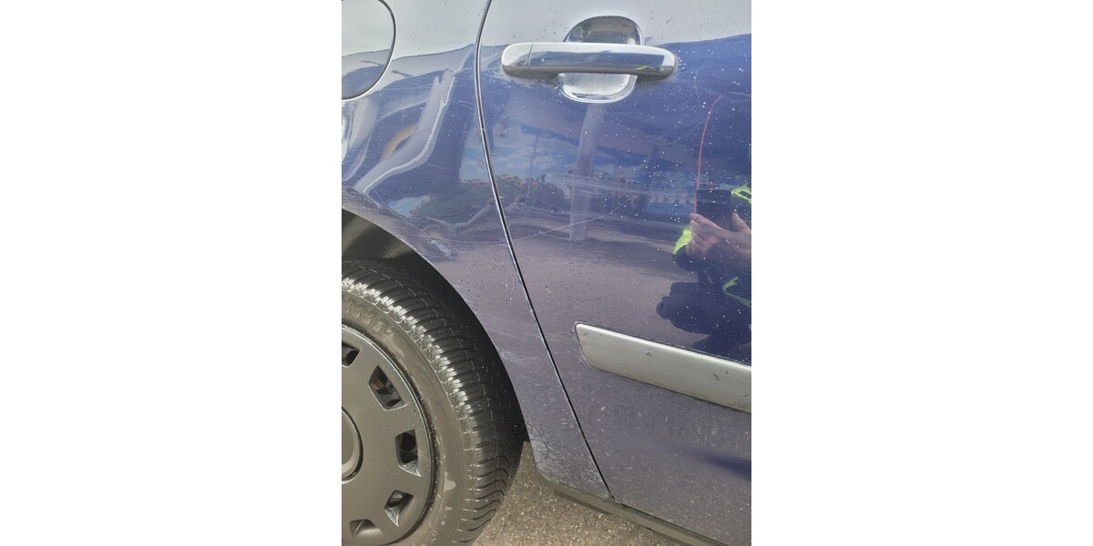 VW Sharan 127.000 km 1.650 &euro; Neuenburg am Rhein 79395