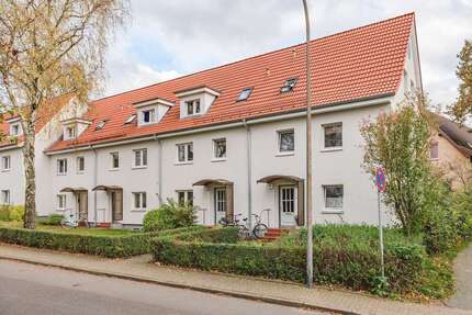 Wohnung zum Mieten in Itzehoe 268,31 € 37.79 m²