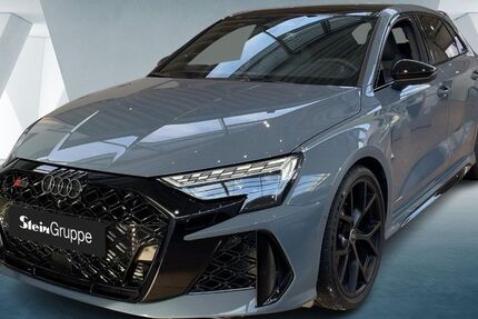 Audi RS3 2.000 km 73.500 &euro; Gummersbach 51645