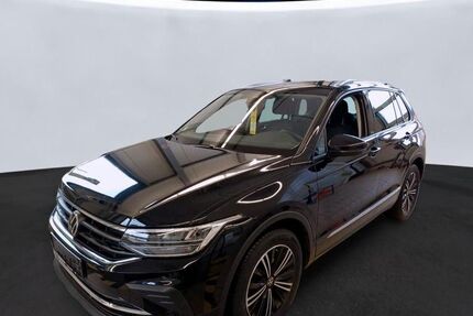 VW Tiguan 52.600 km 25.955 &euro; Appen 25482