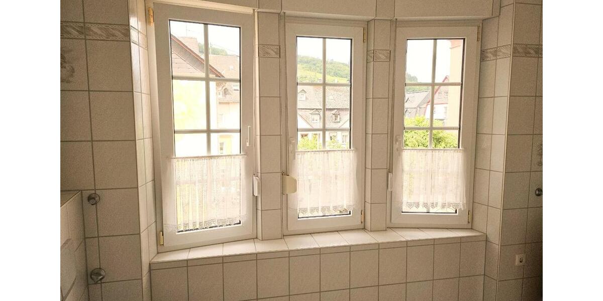 Reihenhaus Zell (Mosel) - 4 Zimmer, 67 m&sup2;, 99.000&euro; | Angebot:26826224