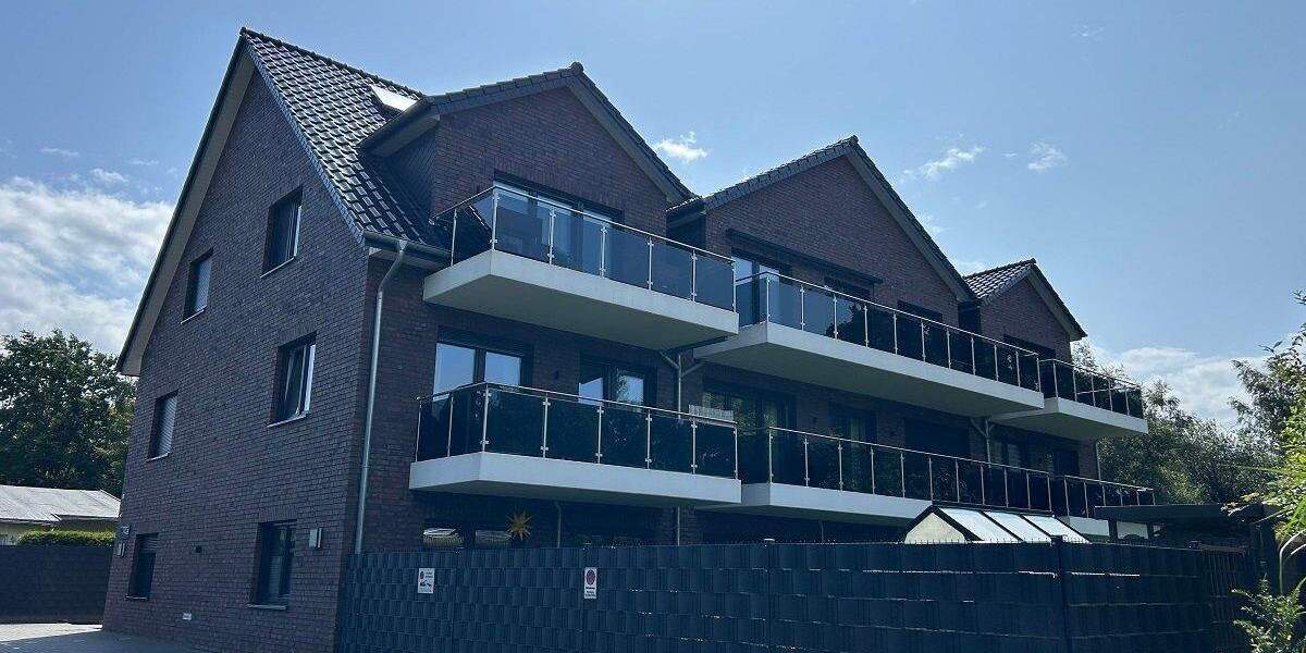 Etagenwohnung Bremerhaven Lehe - 3 Zimmer, 89 m&sup2;, 1.070&euro; | Angebot:26202085