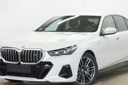 BMW i5 2.950 km 66.500 € Dillingen 89407