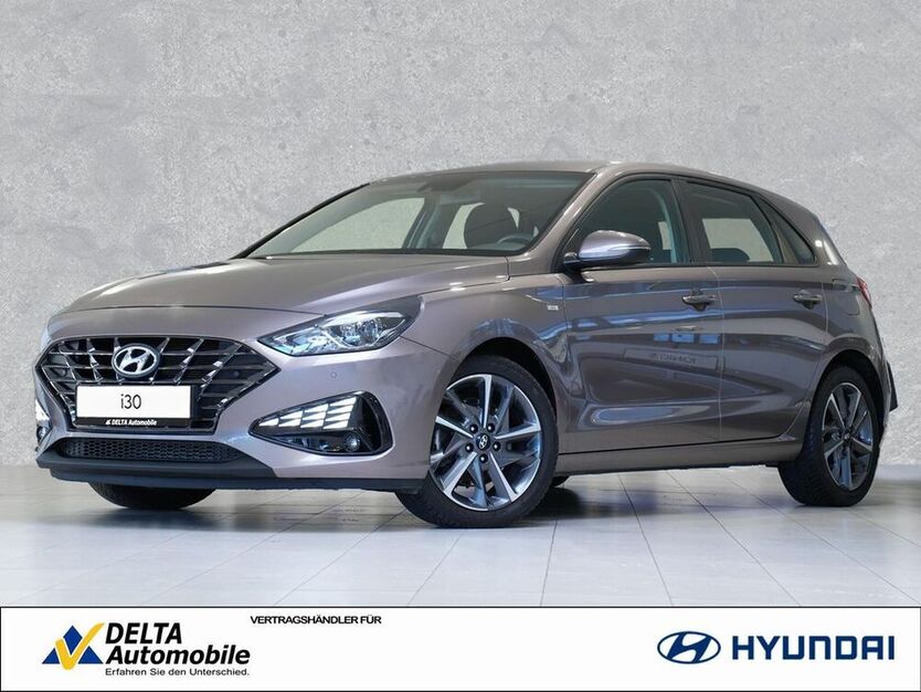 i30