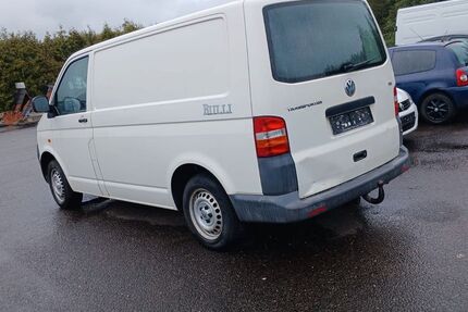 VW T5 Transporter 268.521 km 3.200 &euro; Minden 32423
