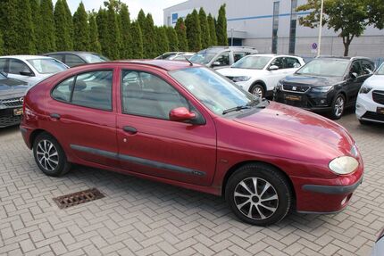 Renault Megane 223.170 km 890 &euro; Falkensee 14612
