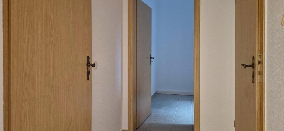 Etagenwohnung Greiz - 2 Zimmer, 48 m&sup2;, 270&euro; | Angebot:24878659