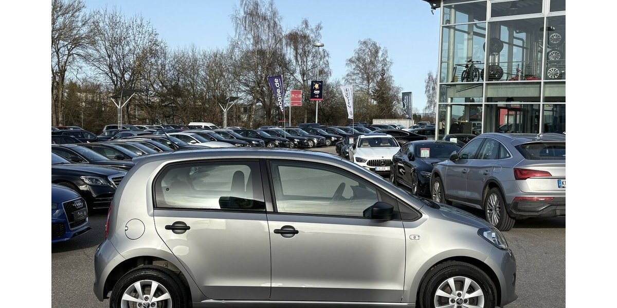 Skoda Citigo 1.0 TSI Cool Edition KLIMA/LED/ISOFIX/AUX 78.877 km 6.900 &euro; Villingen-Schwenningen 78054