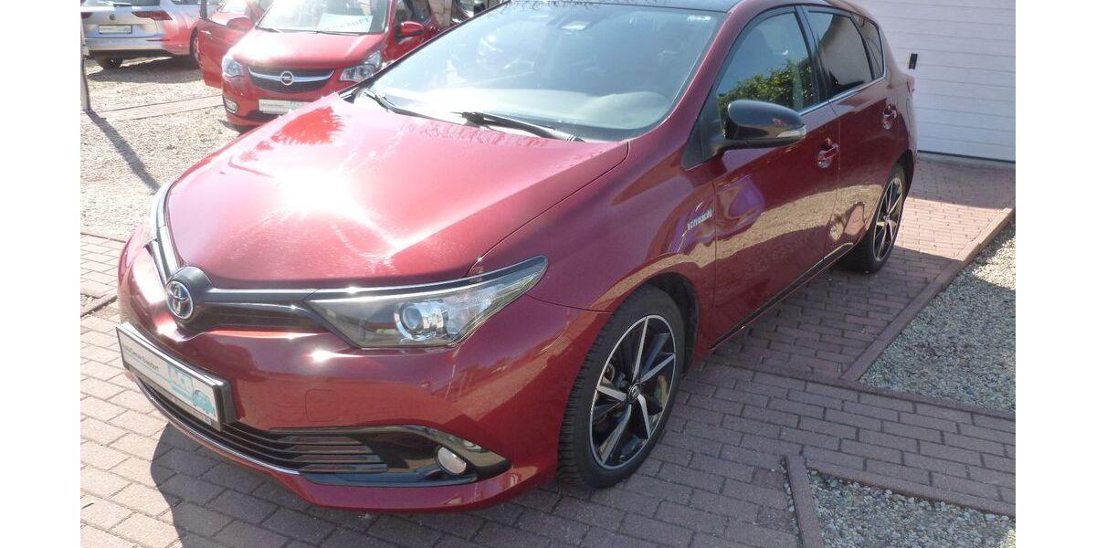 Toyota Auris 39.870 km 15.900 &euro; Berlin 12683