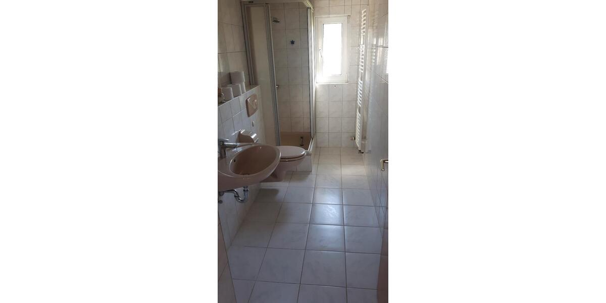 Etagenwohnung Haiger - 5 Zimmer, 104 m&sup2;, 890&euro; | Angebot:25365806