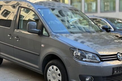 VW Caddy 176.707 km 9.450 € München 80639