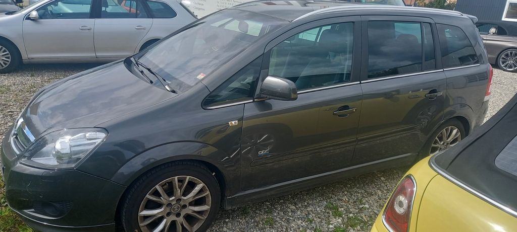 Opel Zafira 248.000 km 2.750 € Münsterhausen 86505