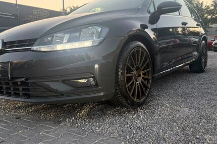 VW Golf 214.922 km 7.190 &euro; Augsburg 86167