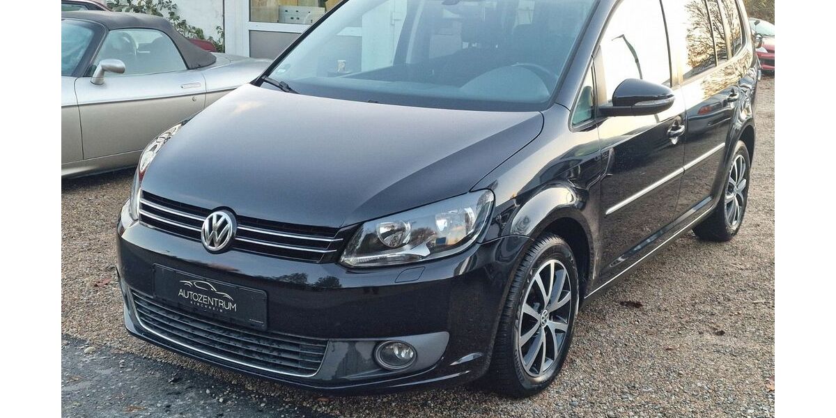 VW Touran 82.387 km 9.890 &euro; Kirchheim unter Teck 73230