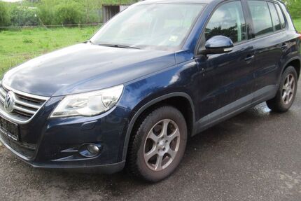 VW Tiguan 113.369 km 7.999 &euro; Eisenach 99817