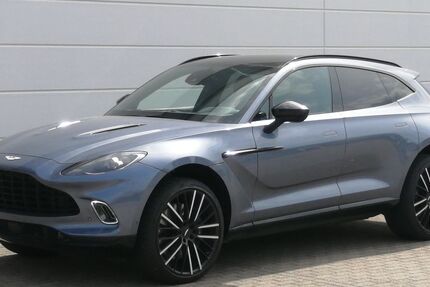Aston Martin DBX 6.800 km 149.998 &euro; Landau 76829