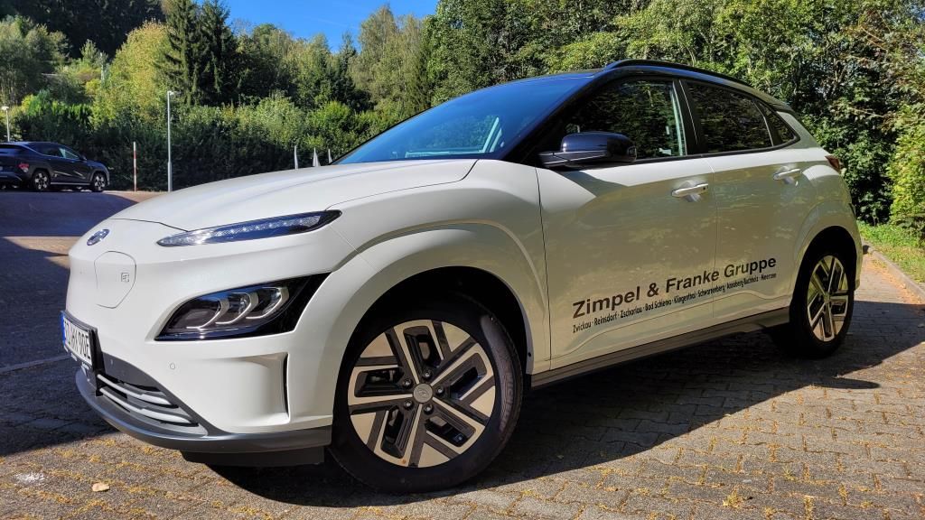 Hyundai KONA Elektro 16.891 km 21.990 &euro; Schneeberg 08289