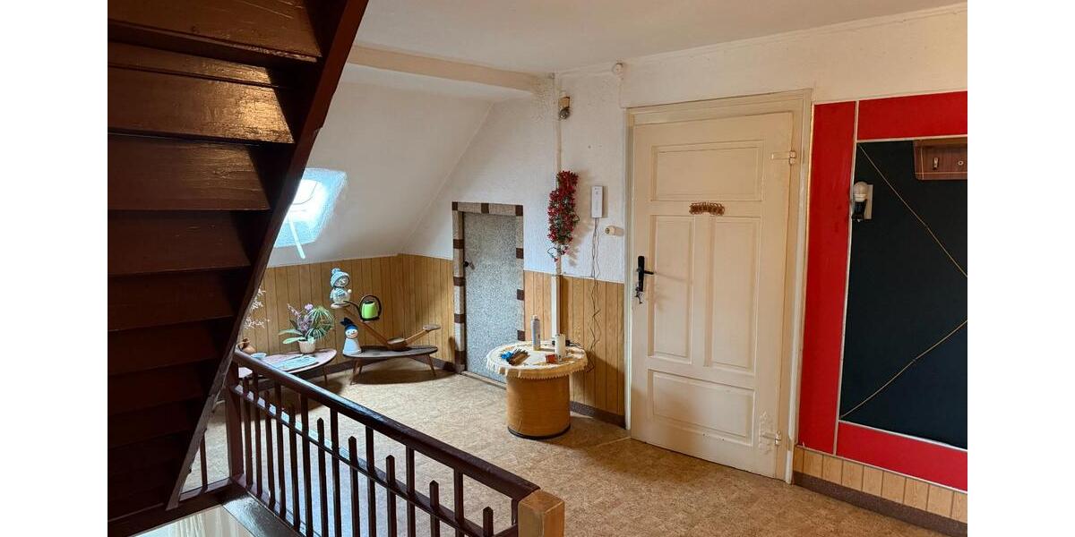 Einfamilienhaus Pasewalk - 12 Zimmer, 300 m&sup2;, 70.000&euro; | Angebot:26164965