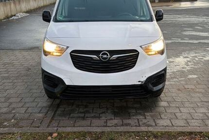 Opel Combo 140.000 km 8.100 &euro; Heroldsberg 90562