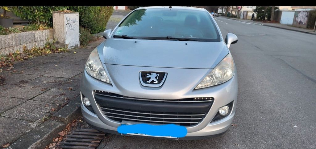 Peugeot 207 190.000 km 2.000 &euro; Bielefeld 33611