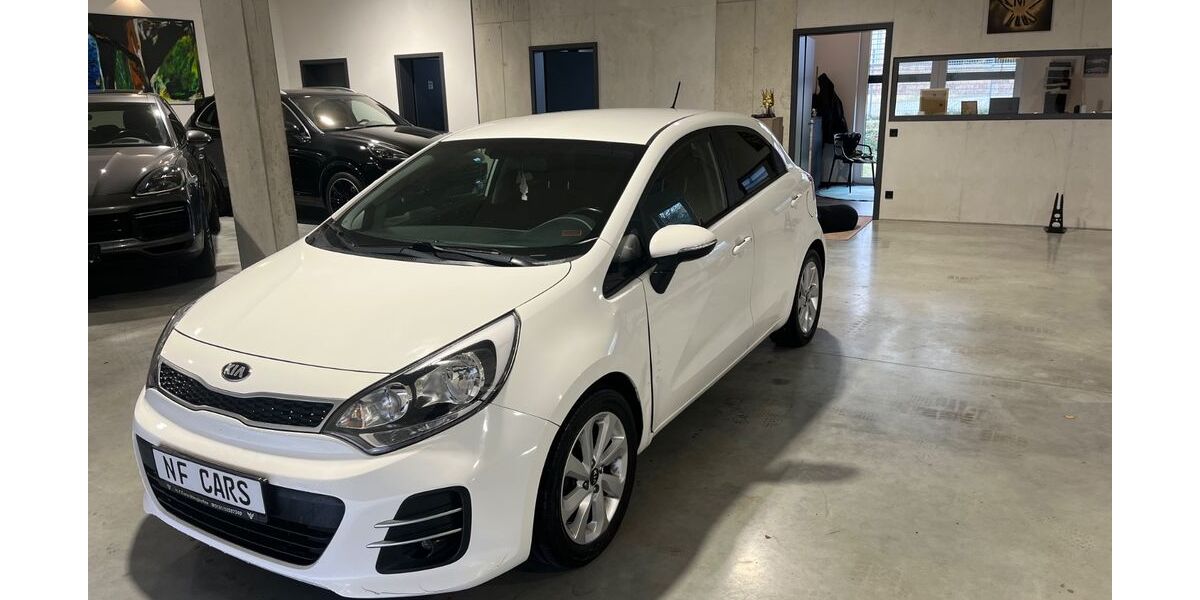 Kia Rio 72.000 km 6.490 &euro; Mengkofen 84152